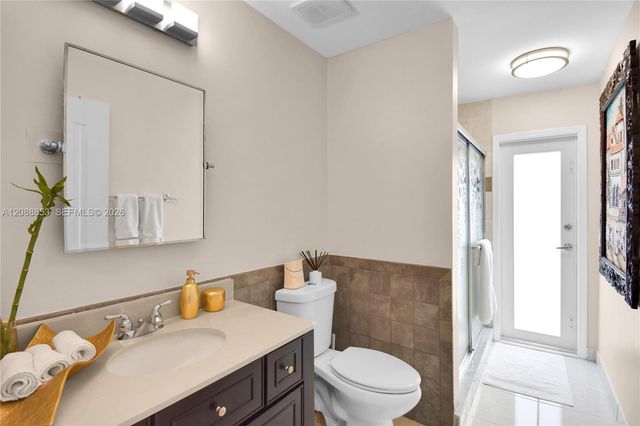 523 Stonemont Drive, Weston, FL 33326