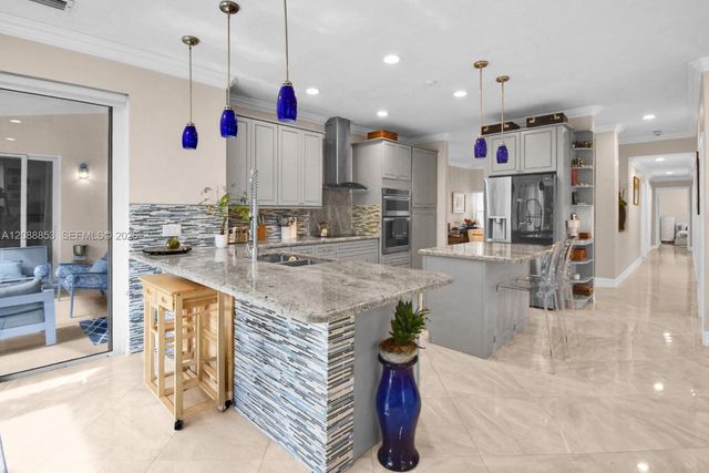 523 Stonemont Drive, Weston, FL 33326