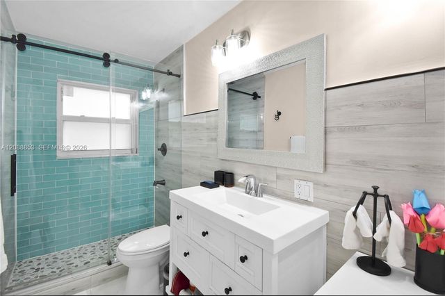 523 Stonemont Drive, Weston, FL 33326