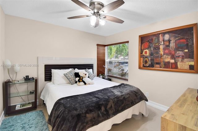 523 Stonemont Drive, Weston, FL 33326