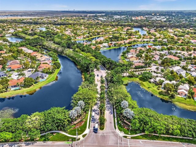 523 Stonemont Drive, Weston, FL 33326