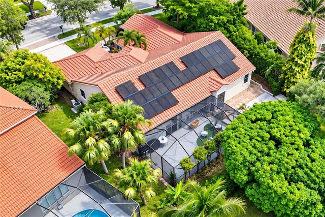 523 Stonemont Drive, Weston, FL 33326