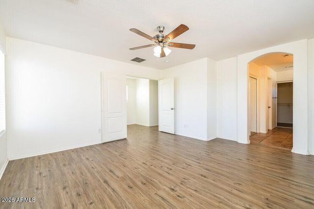 1150 E Ferrara Street, San Tan Valley, AZ 85140