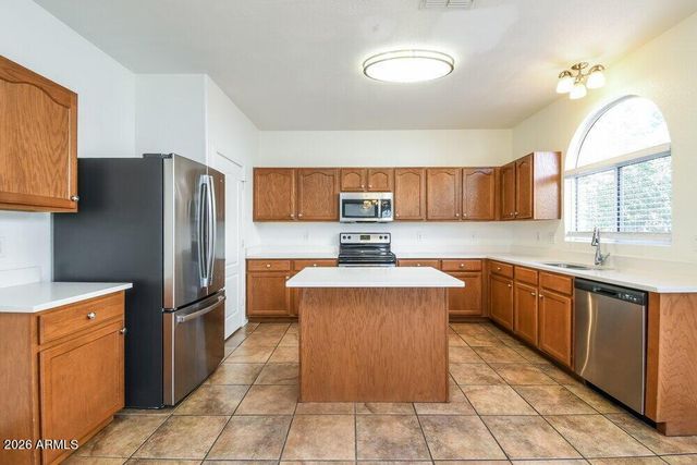 1150 E Ferrara Street, San Tan Valley, AZ 85140