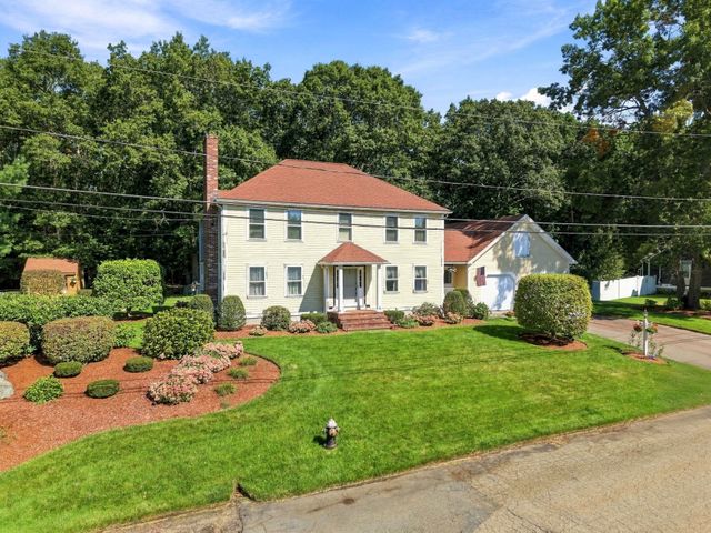 43 Santee Rd, Brockton, MA 02301