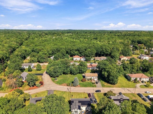 43 Santee Rd, Brockton, MA 02301