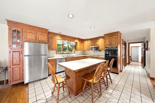 43 Santee Rd, Brockton, MA 02301