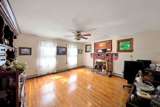 43 Santee Rd, Brockton, MA 02301
