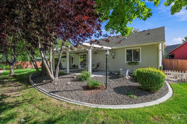 11060 W Box Canyon St, Star, ID 83669