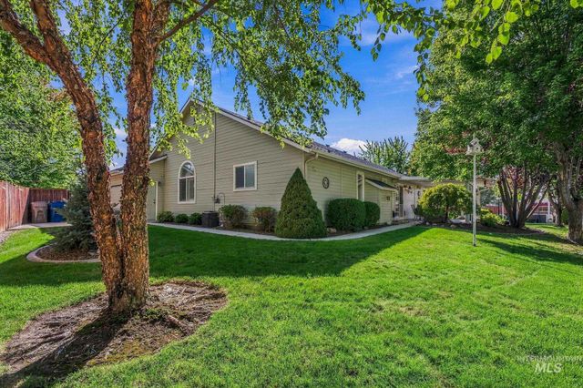 11060 W Box Canyon St, Star, ID 83669
