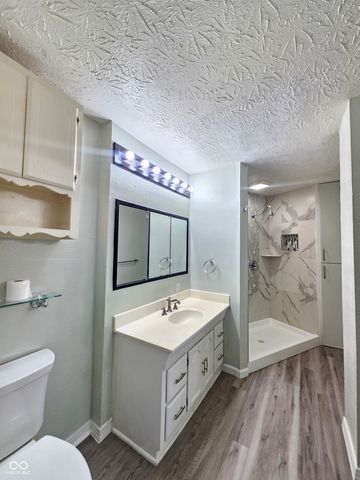 2530 Lincoln Street, Anderson, IN 46016