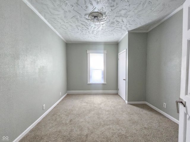 2530 Lincoln Street, Anderson, IN 46016