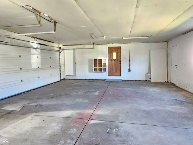 2530 Lincoln Street, Anderson, IN 46016