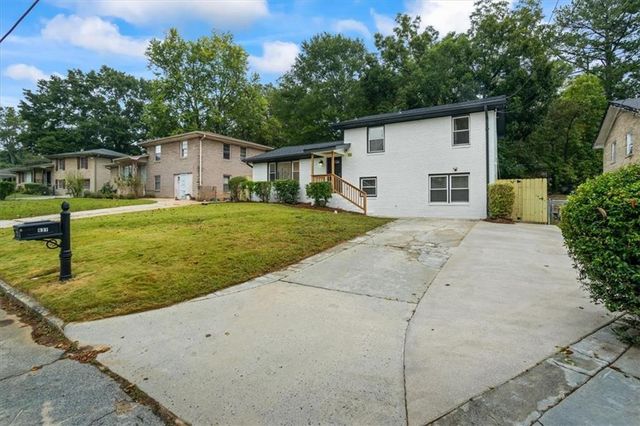 631 Church NW Street, Atlanta, GA 30318