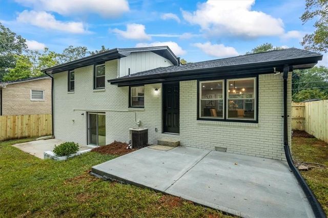 631 Church NW Street, Atlanta, GA 30318