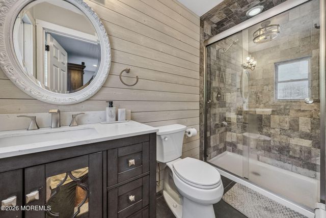4 Catlett Court, Manalapan, NJ 07726