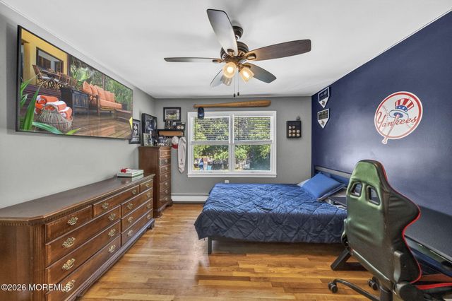 4 Catlett Court, Manalapan, NJ 07726
