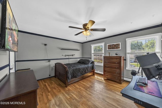 4 Catlett Court, Manalapan, NJ 07726