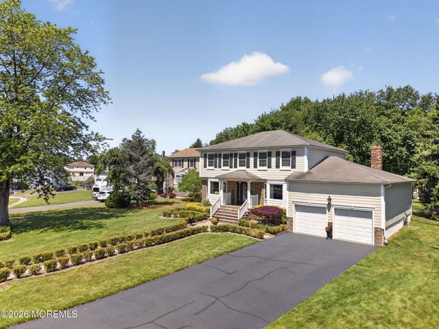 4 Catlett Court, Manalapan, NJ 07726