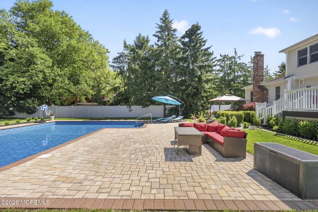 4 Catlett Court, Manalapan, NJ 07726