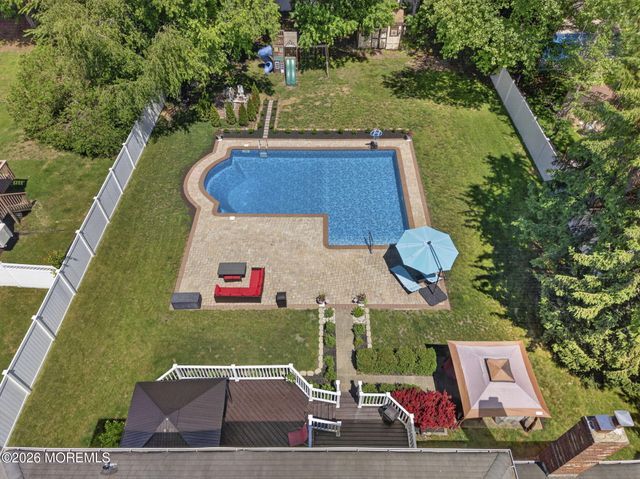 4 Catlett Court, Manalapan, NJ 07726