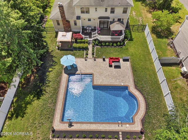 4 Catlett Court, Manalapan, NJ 07726