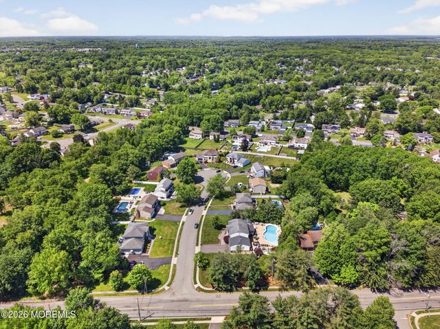 4 Catlett Court, Manalapan, NJ 07726