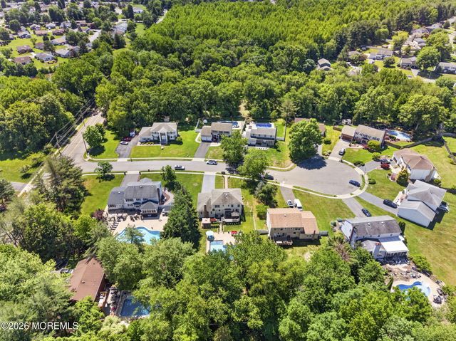 4 Catlett Court, Manalapan, NJ 07726