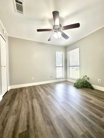 627 Stonewall Drive, Richmond, TX 77469