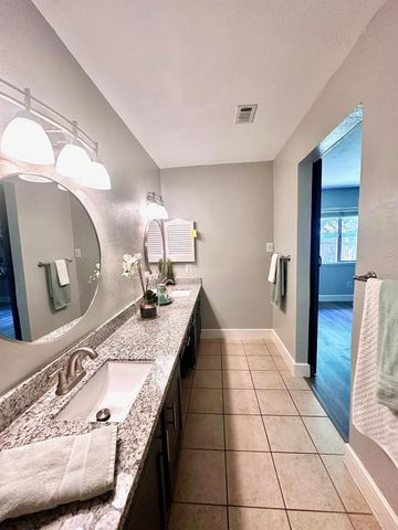 627 Stonewall Drive, Richmond, TX 77469