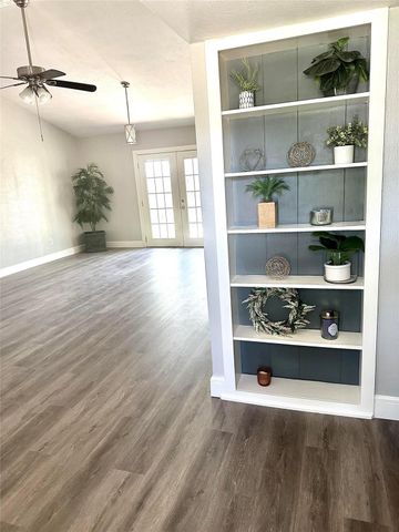 627 Stonewall Drive, Richmond, TX 77469