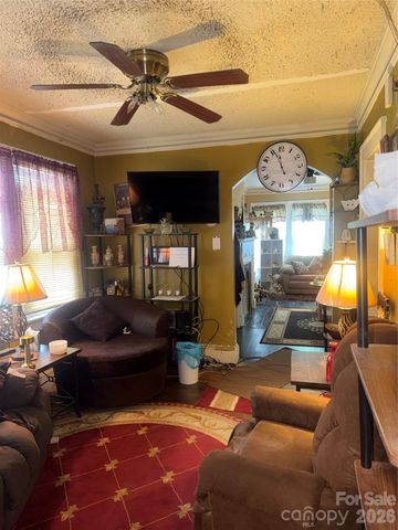 2918 Rush Avenue, Charlotte, NC 28208