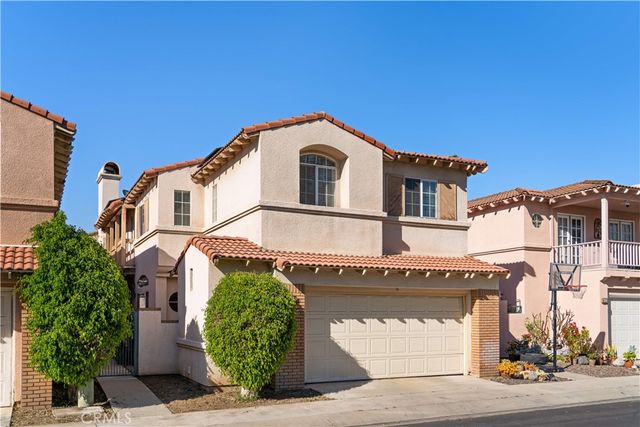 688 N Rimsdale Avenue 13, Covina, CA 91722