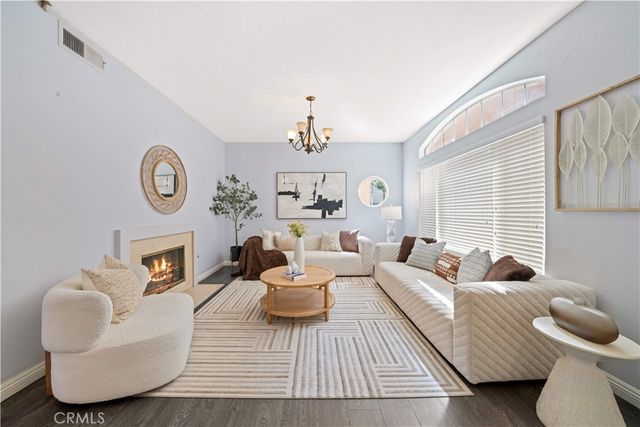 688 N Rimsdale Avenue 13, Covina, CA 91722