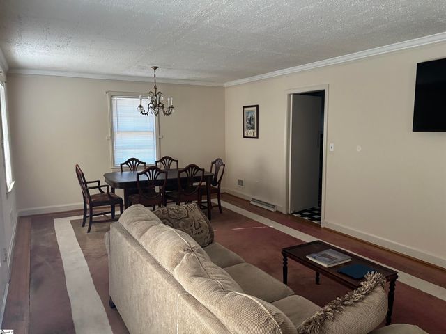 207 Alpine Way, Greenville, SC 29609