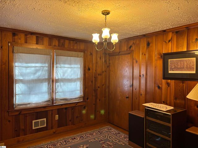 207 Alpine Way, Greenville, SC 29609