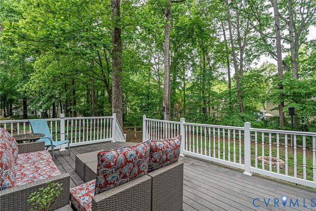 13801 Shadow Ridge Rd, Midlothian, VA 23112
