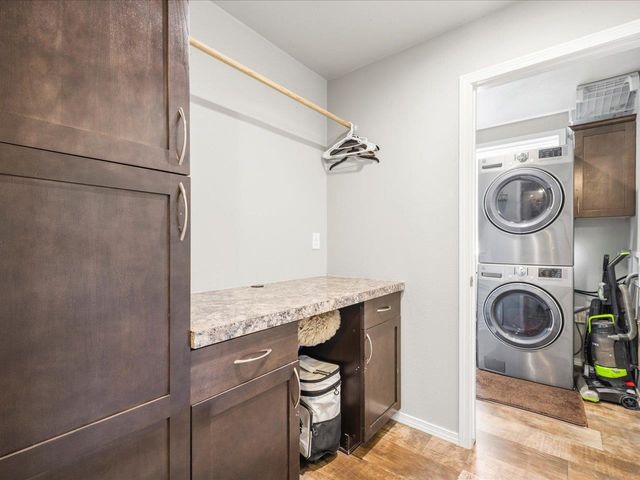 54000 Flight Lane, Olathe, CO 81425