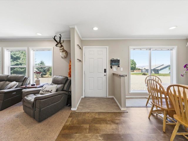 54000 Flight Lane, Olathe, CO 81425