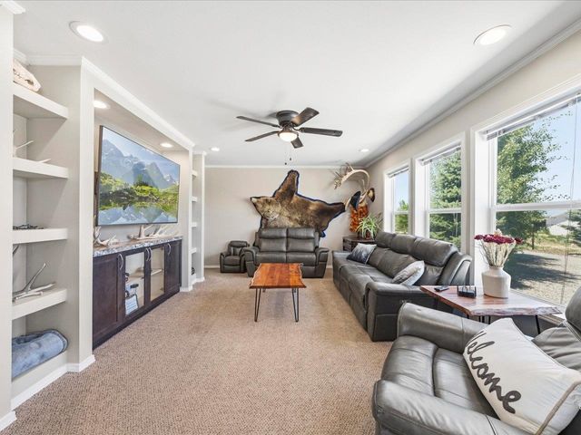 54000 Flight Lane, Olathe, CO 81425