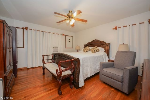 122 Autumn St, Passaic City, NJ 07055
