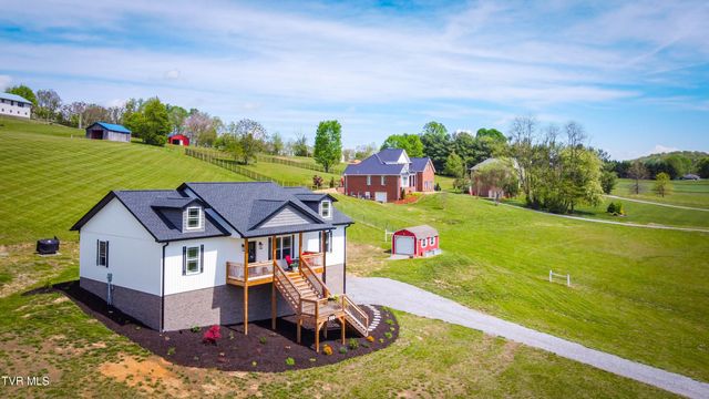 100 Hunt Road, Jonesborough, TN 37659