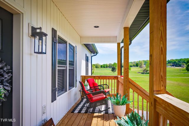 100 Hunt Road, Jonesborough, TN 37659