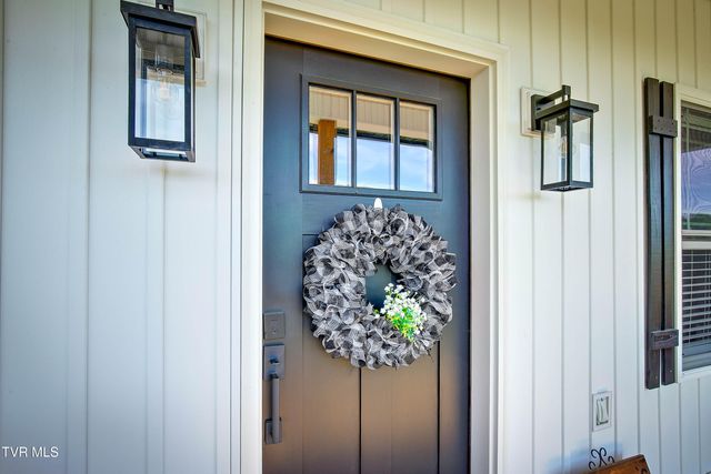 100 Hunt Road, Jonesborough, TN 37659