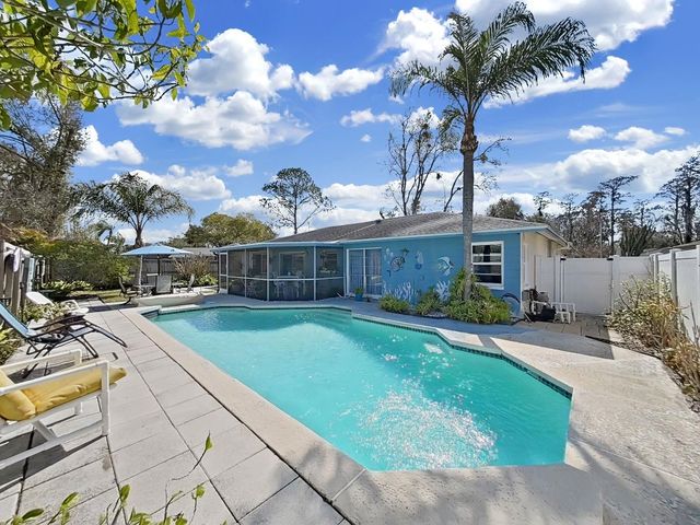 5205 RIPPLE CREEK DRIVE, Tampa, FL 33625