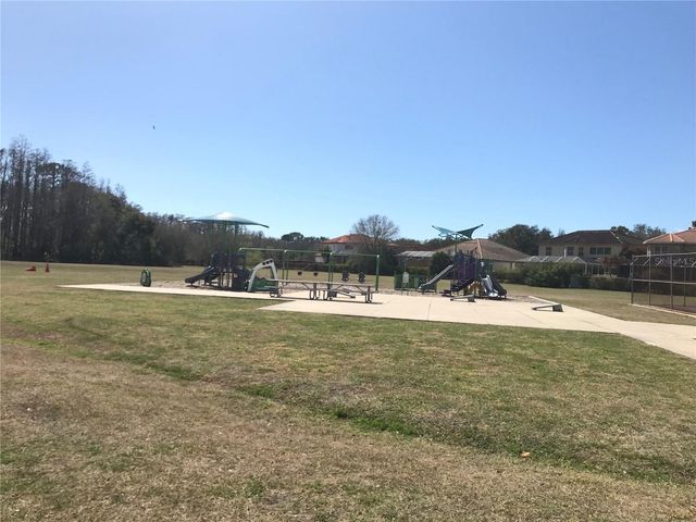 5205 RIPPLE CREEK DRIVE, Tampa, FL 33625