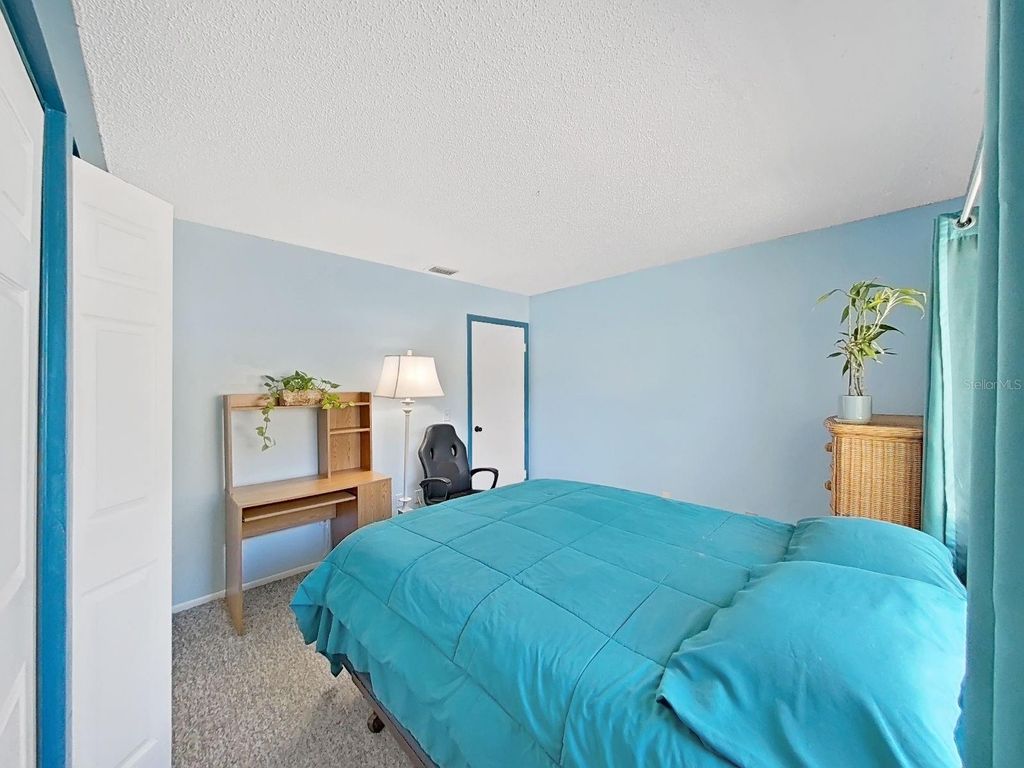 Image 29 of property listing at 5205 RIPPLE CREEK DRIVE, Tampa, FL 33625