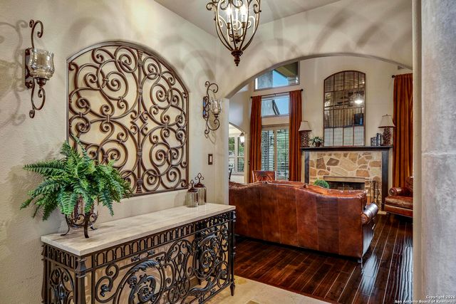 1938 Cambria, San Antonio, TX 78258