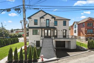 1 Victoria Lane, Yonkers, NY 10701