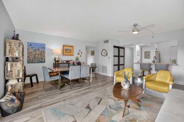 1000 River Reach Drive 512, Fort Lauderdale, FL 33315